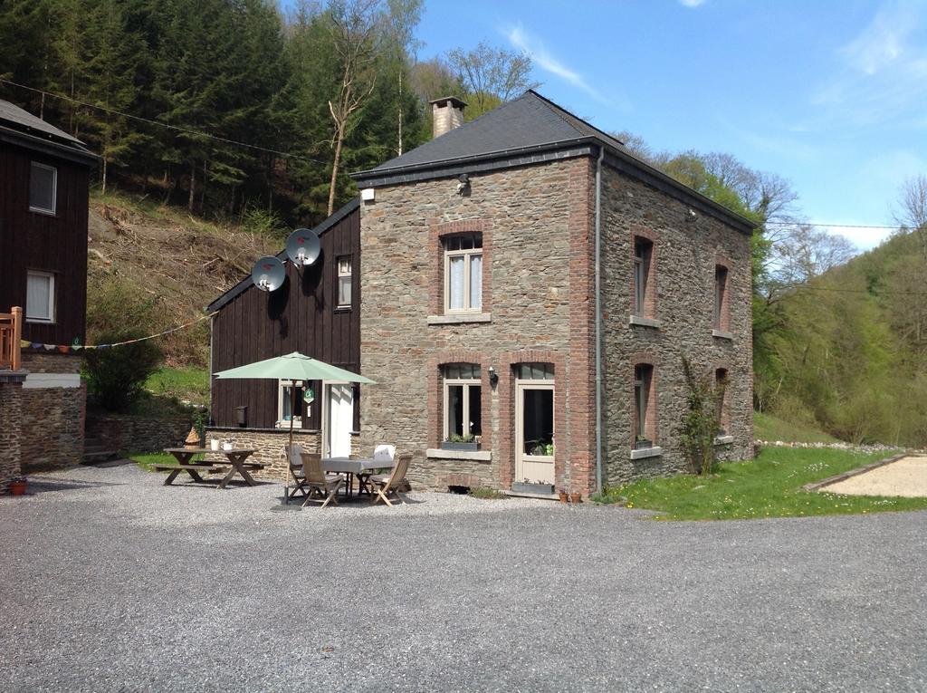Le Vieux Moulin Bohan Buitenkant foto